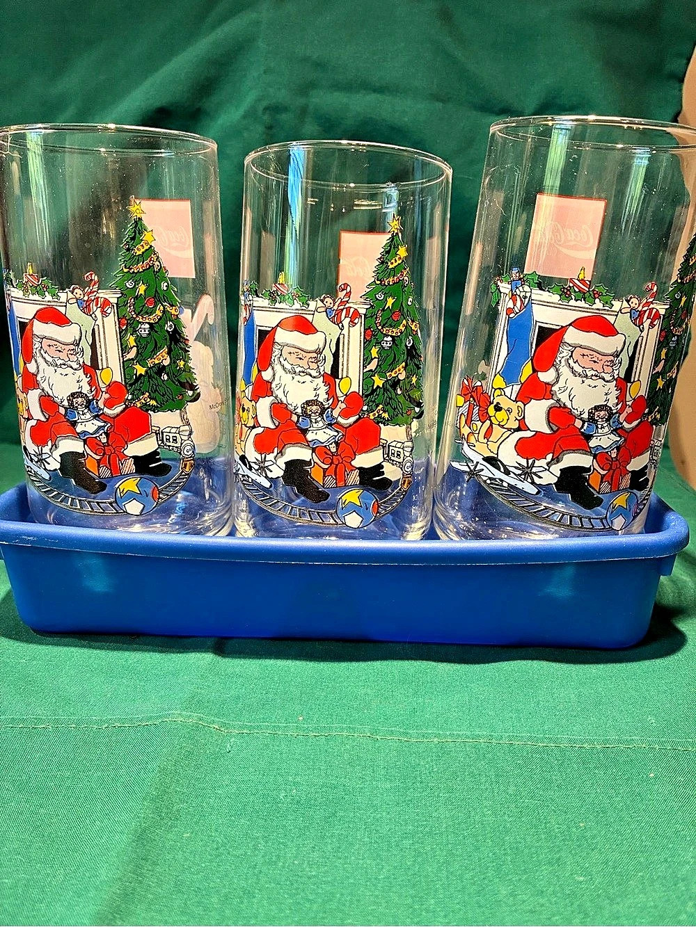 Vintage Coca-Cola Christmas Glass Set Clear Red Like New
